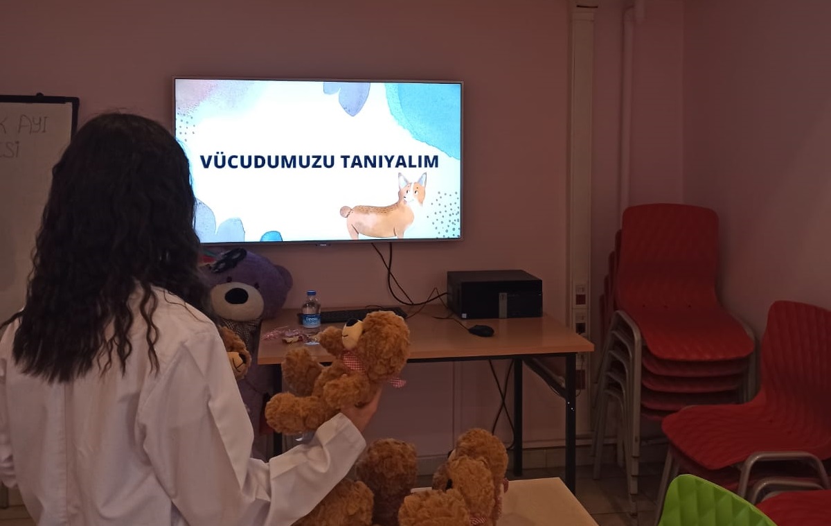 Hacettepe Üniversitesi MEDİSEP Topluluğuna Destek